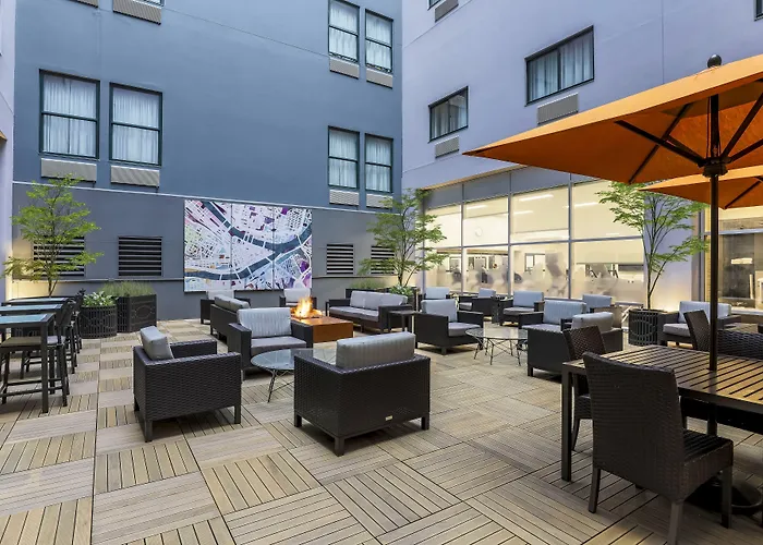 Courtyard By Marriott Pittsburgh Downtown